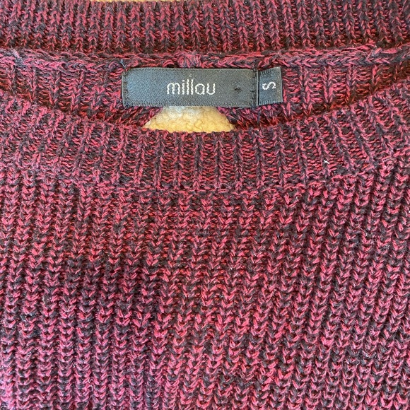 Dark red LF cropped sweater with bows in the back - Picture 3 of 3